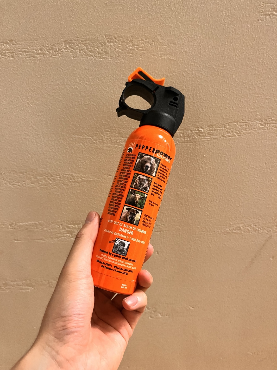 帰宅後に購入したUDAP Pepper Power熊撃退スプレー225g